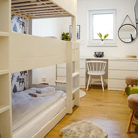 Gebirgsresort - 3 2 3 Διαμέρισμα *