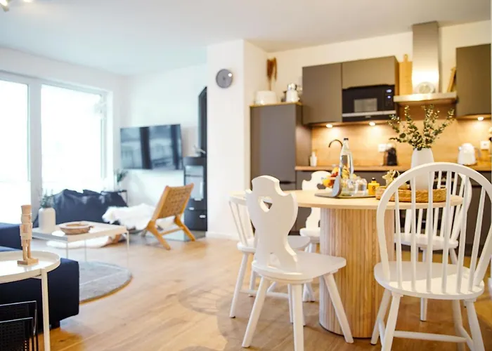 Gebirgsresort - 3 2 3