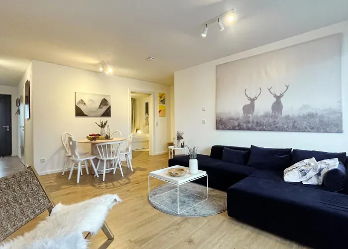 Gebirgsresort - 3 2 3 * Winterberg